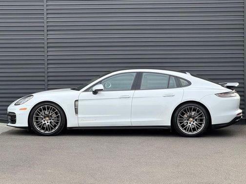 Carrara White Metallic 2023 Porsche Panamera Platinum Edition