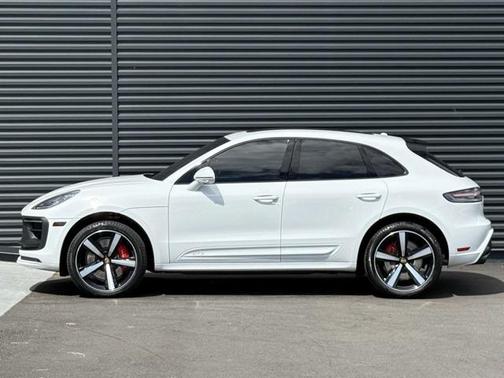 2022 Porsche Macan GTS