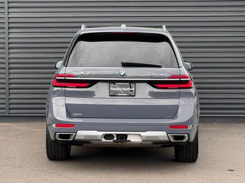 Sparkling Copper Metallic 2023 BMW X7 xDrive40i