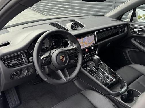 2026 Porsche Macan S