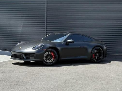 2023 Porsche 911 Carrera GTS
