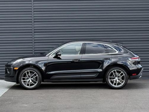 2025 Porsche Macan T
