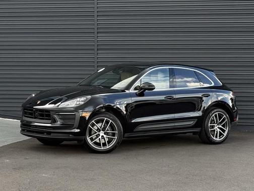 2025 Porsche Macan T