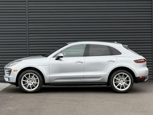 2018 Porsche Macan Base