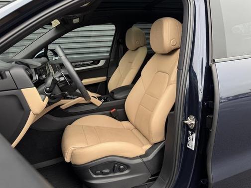 2025 Porsche Cayenne Cayenne