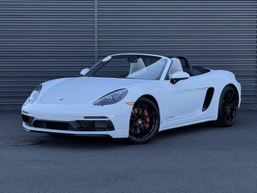 2025 Porsche 718 Boxster GTS 4.0