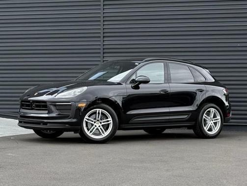 2024 Porsche Macan Base