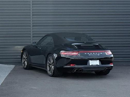 2014 Porsche 911 Carrera 4S Cabriolet
