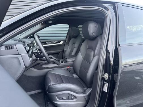 2024 Porsche Cayenne Cayenne
