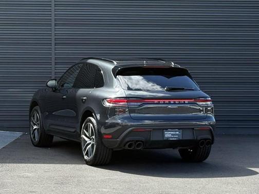 2025 Porsche Macan