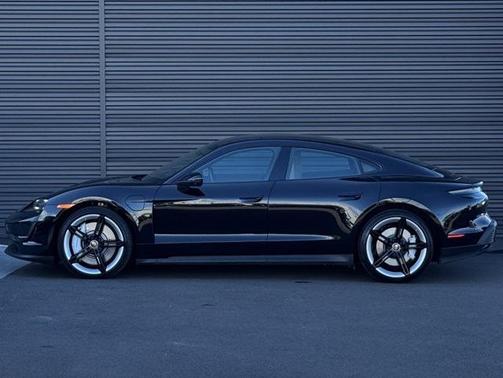 2024 Porsche Taycan 4S