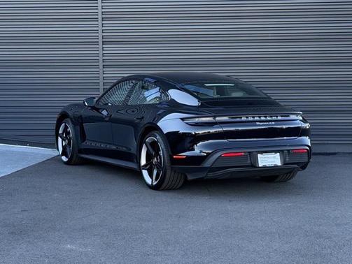 2024 Porsche Taycan 4S