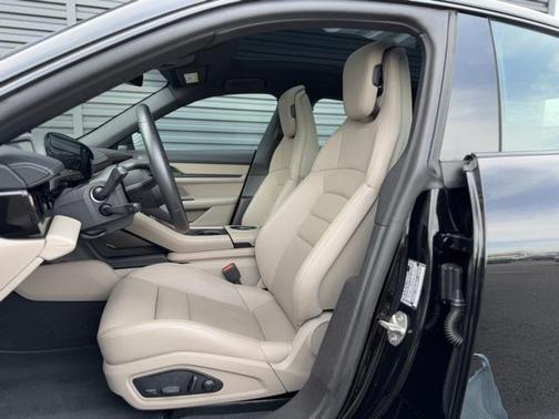 2024 Porsche Taycan 4S