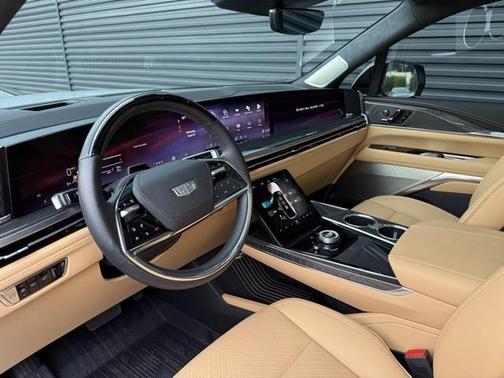 2025 Cadillac Escalade IQ Sport 2