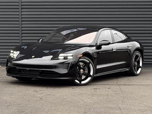 2024 Porsche Taycan GTS