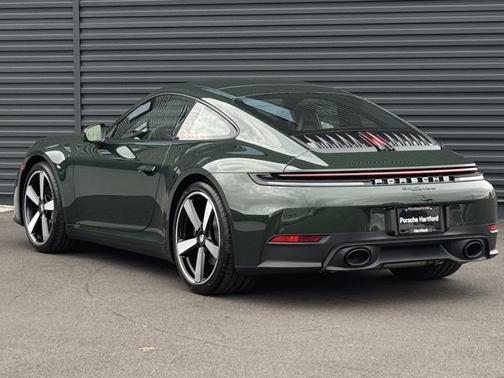 2026 Porsche 911 Carrera