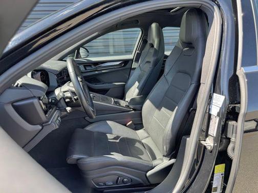 Black 2025 Porsche Panamera 4
