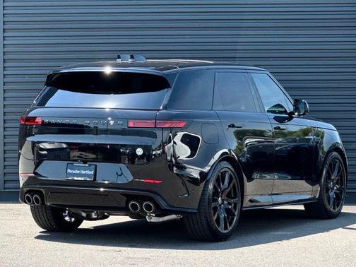 Obsidian Black SV Bespoke Ultra Metallic Gloss 2024 Land Rover Range Rover Sport SV Edition One Obsidian Black