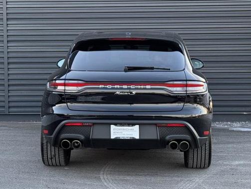 2025 Porsche Macan S