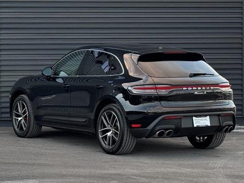 2025 Porsche Macan S