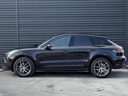 2025 Porsche Macan 