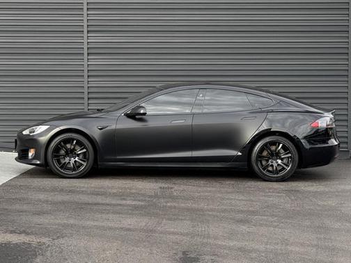 2021 Tesla Model S Long Range