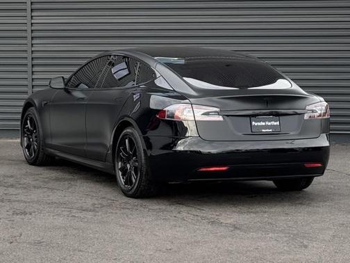 2021 Tesla Model S Long Range