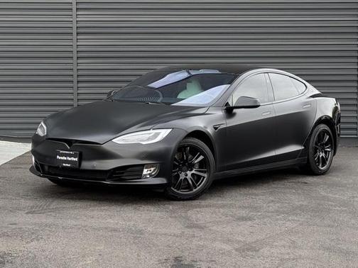 2021 Tesla Model S Long Range
