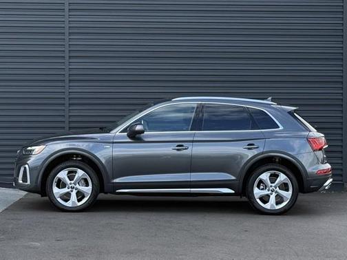 2025 Audi Q5 45 S line Premium Plus