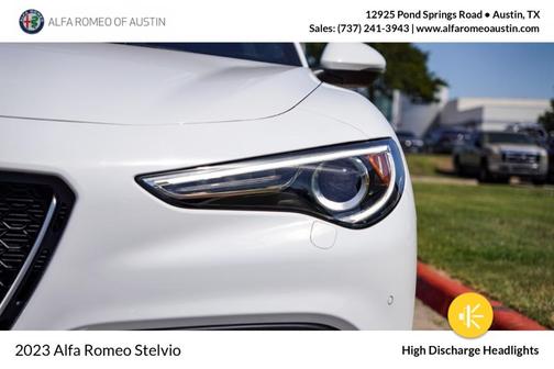 Photo 5 of 21 of 2023 Alfa Romeo Stelvio Ti