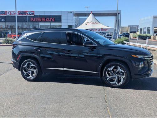 Phantom Black 2022 Hyundai TUCSON Limited