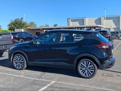 2024 Nissan Kicks SV