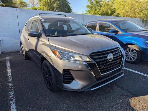 2024 Nissan Kicks SV