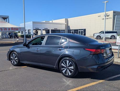 Storm Blue Metallic 2021 Nissan Altima 2.5 SV