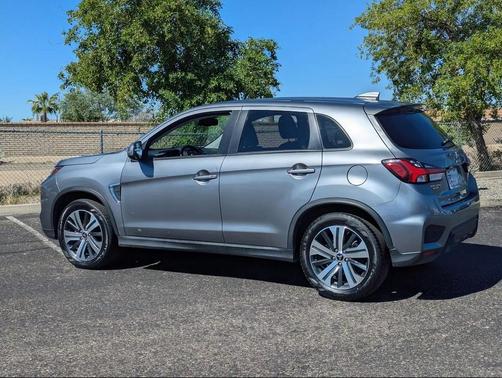 2024 Mitsubishi Outlander Sport SE