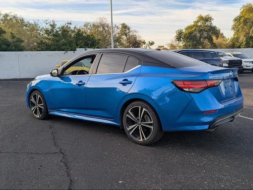 2022 Nissan Sentra SR