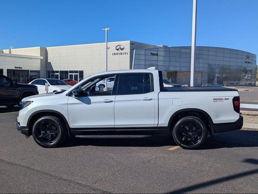 Platinum White Pearl 2021 Honda Ridgeline Black