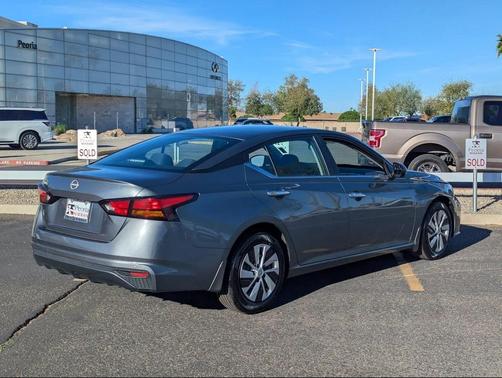 2023 Nissan Altima S FWD