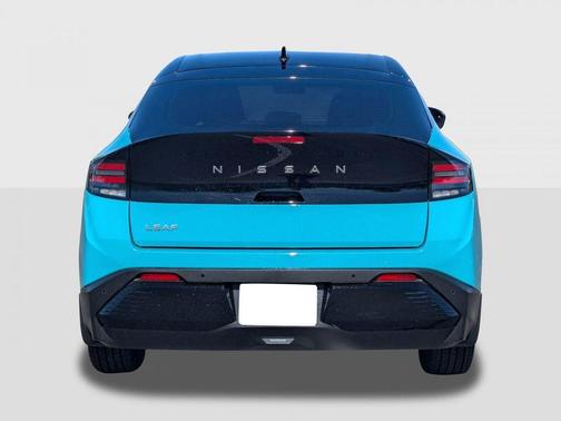 Seabreeze Blue Pearl/Black 2026 Nissan Leaf SV+