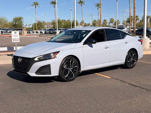 Gray Sky Pearl 2023 Nissan Altima SR FWD