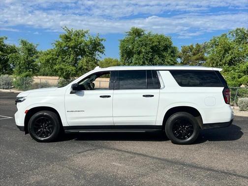 2021 Chevrolet Suburban LT