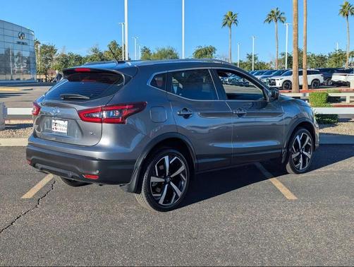2021 Nissan Rogue Sport SL