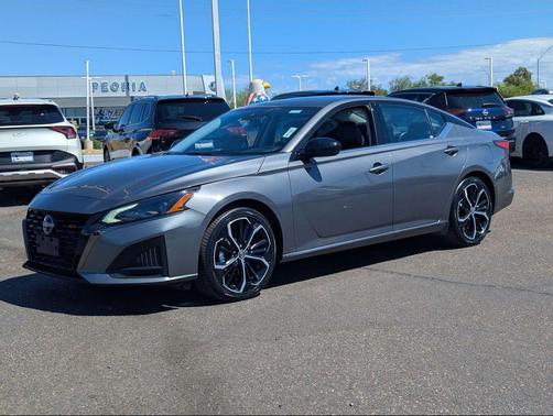 Gun Metallic 2025 Nissan Altima SR FWD