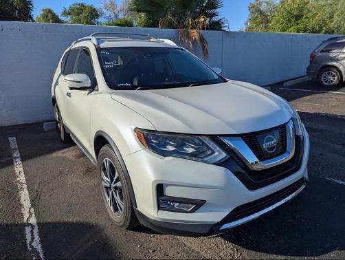 2017 Nissan Rogue SL