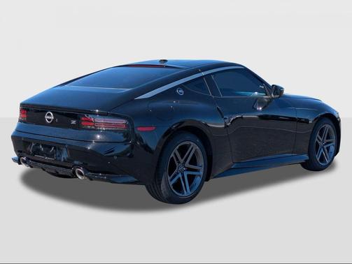 Black Diamond Pearl 2026 Nissan Z Sport