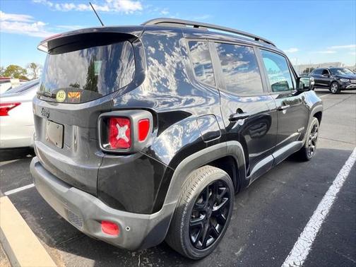 2017 Jeep Renegade Altitude