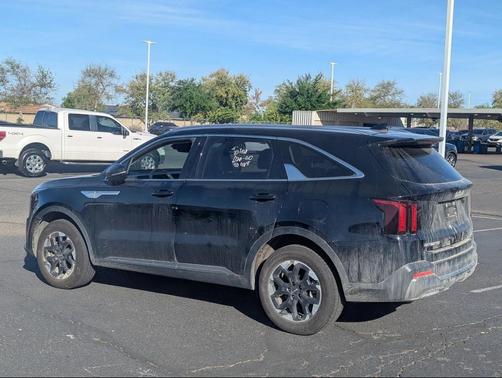 2024 Kia Sorento S