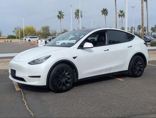 Pearl White Multi-Coat 2020 Tesla Model Y Long Range Dual Motor All-Wheel Drive