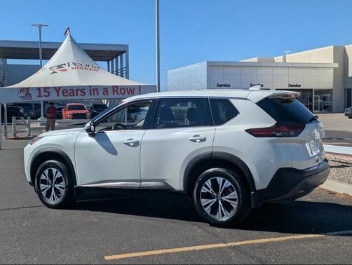 2021 Nissan Rogue SV