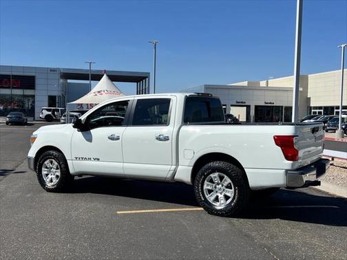 2018 Nissan Titan SV